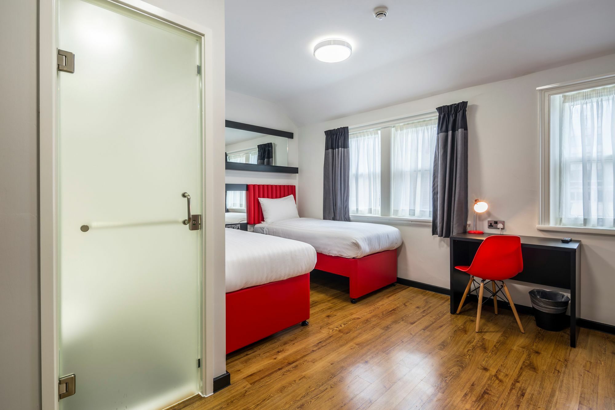 Tune Hotel Liverpool Exterior foto